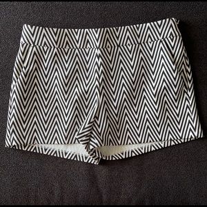 Express Shorts